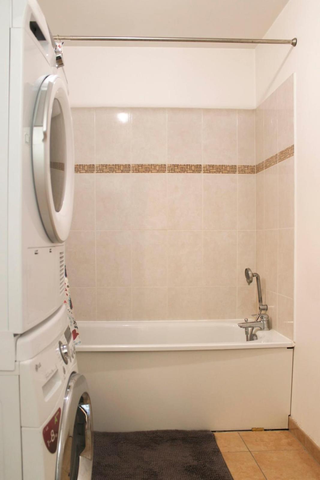 סן-דני 3-Rooms Apartment With Wifi And Balcony מראה חיצוני תמונה